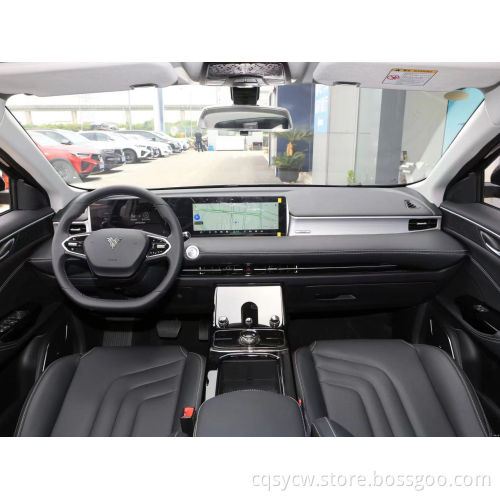 Good Performance In Stock Neta  Zhi 610 In Stock Cheap New Automobile Electric New Four Wheel  Car/High Speed Charger